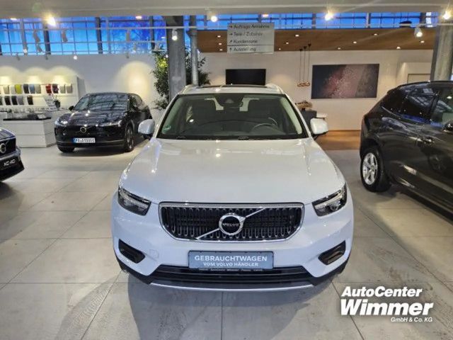 Volvo XC40 Momentum T3