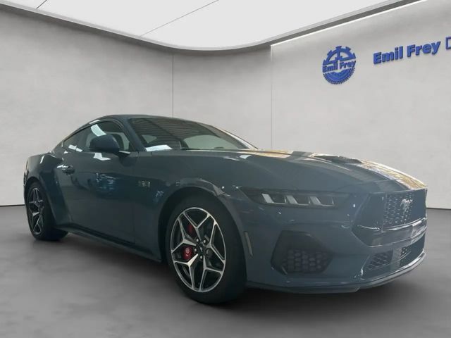 Ford Mustang Fastback GT 5.0 V8