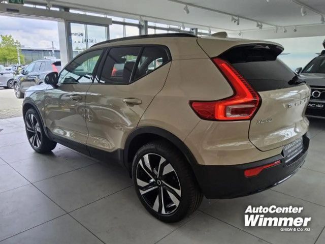 Volvo XC40 Business Dark Ultra