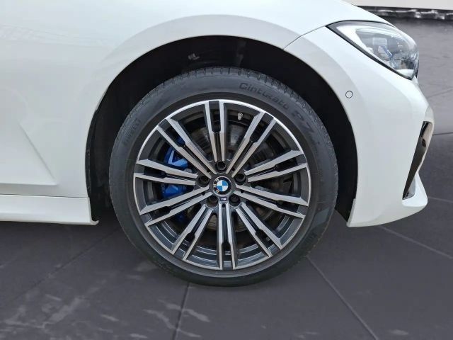 BMW 330 330e M-Sport Touring xDrive