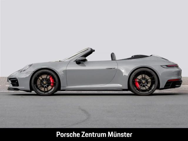 Porsche 992 Cabrio Carrera GTS