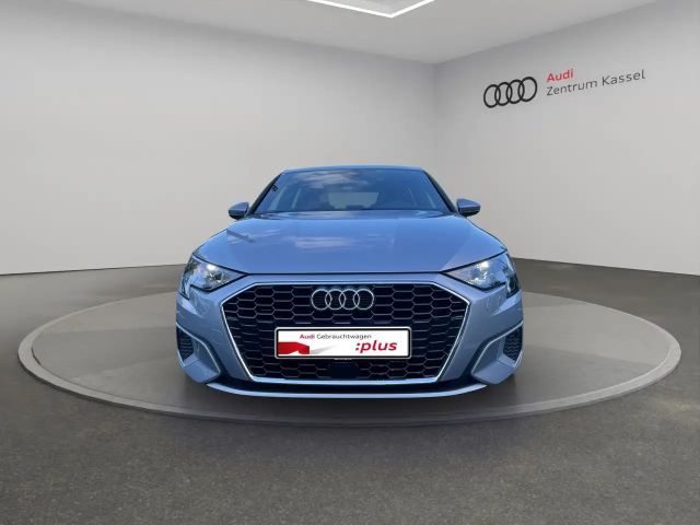 Audi A3 30 TFSI Sedan