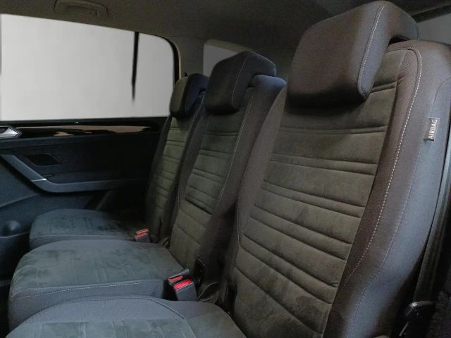 Volkswagen Touran 1.5 TSI DSG Highline