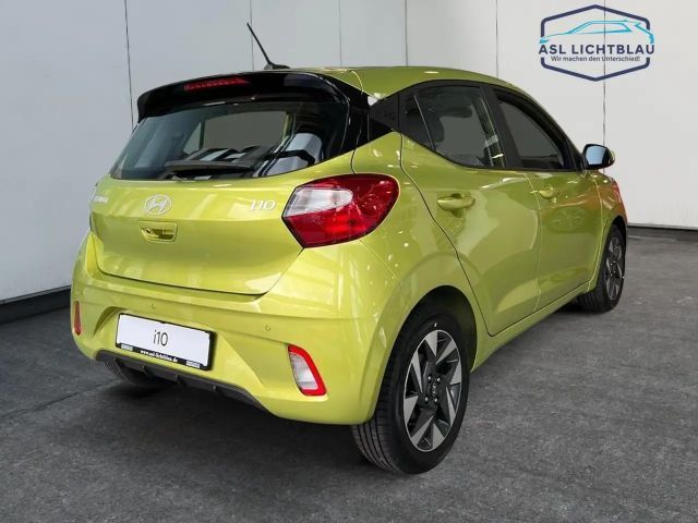 Hyundai i10 1.0 2WD Trend