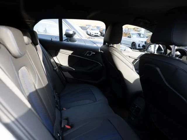 BMW 116 116i M-Sport Sedan