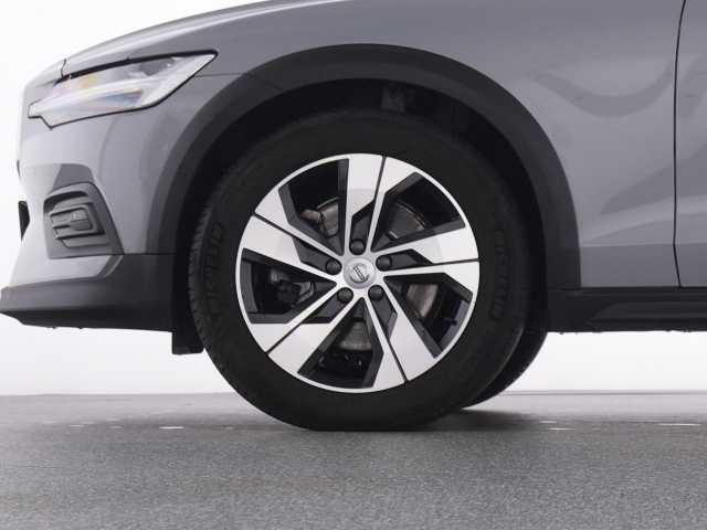 Volvo V60 Cross Country CC