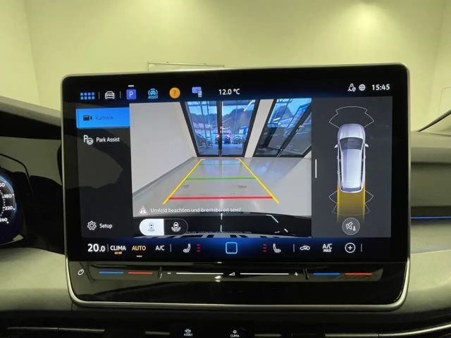 Volkswagen Golf 1.5 eTSI Life