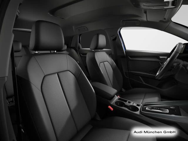 Audi A3 30 TFSI S-Tronic Sedan