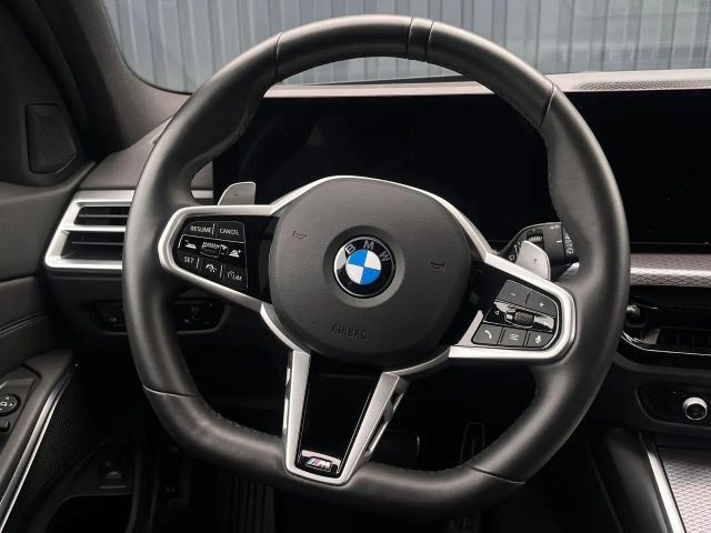 BMW 320 320i M-Sport Touring