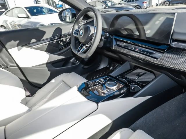 BMW 540 540d M-Sport Sedan xDrive