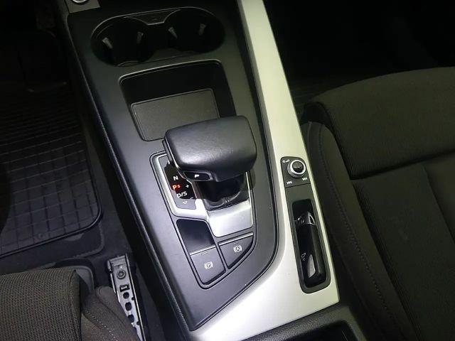 Audi A4 35 TDI Avant S-Tronic