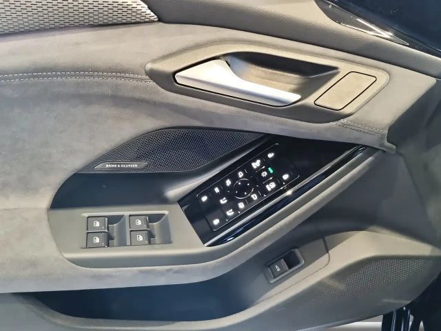 Audi A6 e-tron Quattro