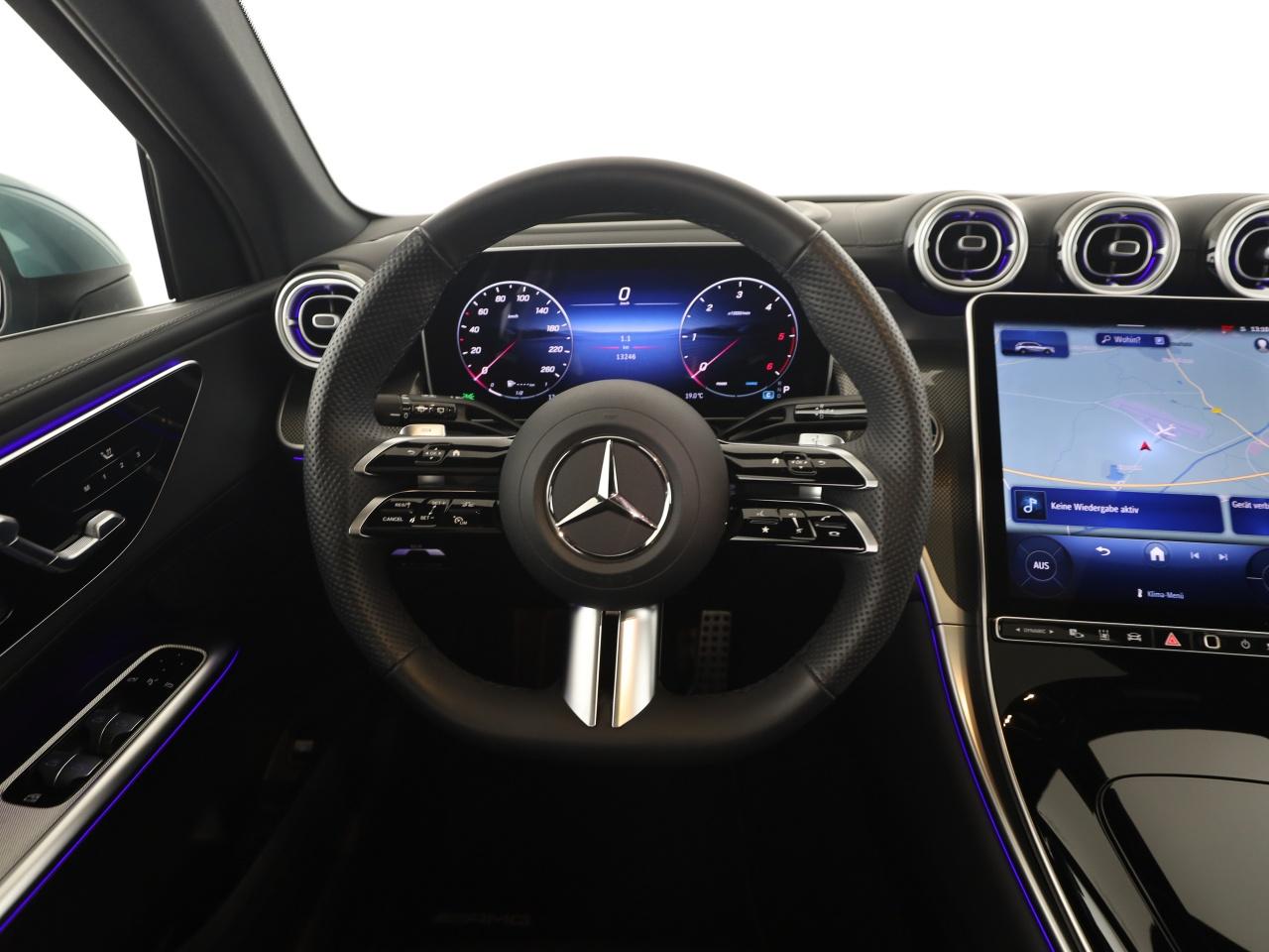 Mercedes-Benz GLC 300 4MATIC AMG Line GLC 300 d