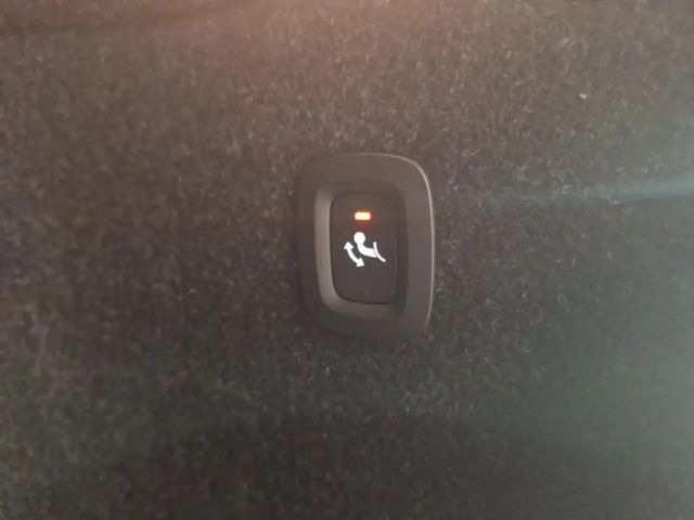 Volvo XC40 AWD R-Design Twin Engine