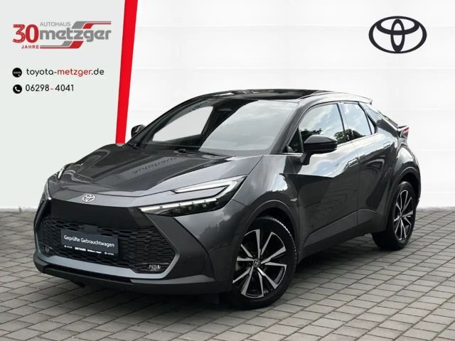 Toyota C-HR Hybride Team D