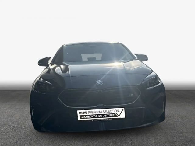 BMW M140i Sedan xDrive