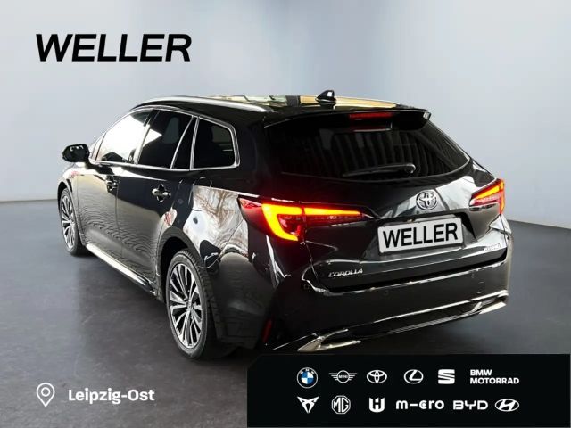 Toyota Corolla Hybride Team D