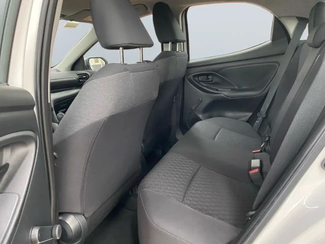 Toyota Yaris 1.0 VVT-i Comfort Hatchback