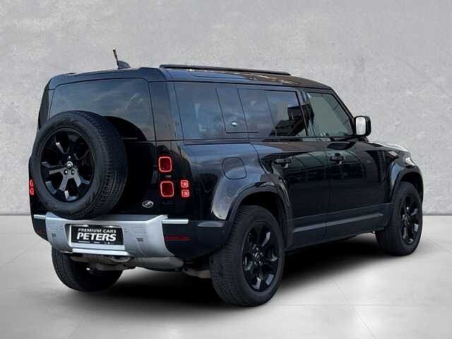 Land Rover Defender 110 SE