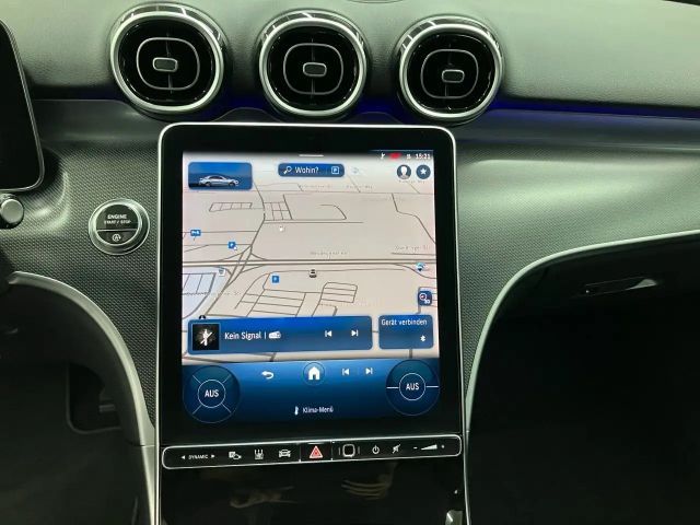 Mercedes-Benz C 200 AVANTGARDE Sedan