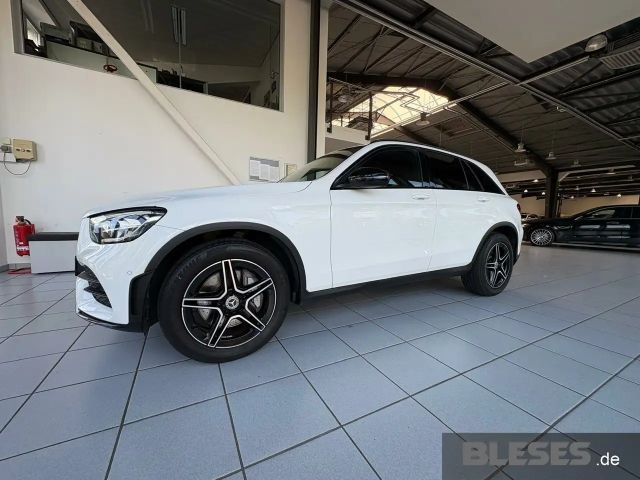 Mercedes-Benz GLC 200 4MATIC AMG Line