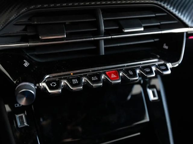 Peugeot E-208 GT-Line