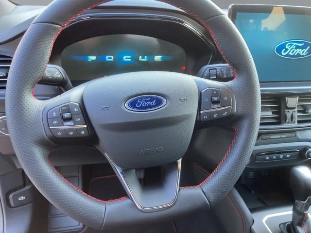 Ford Focus ST Line Wagon