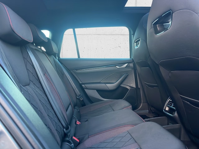 Skoda Octavia 2.0 TSI Combi RS