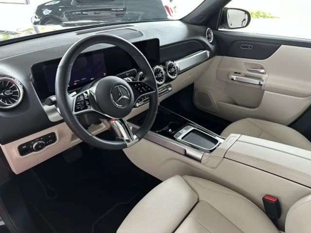 Mercedes-Benz EQB 300 4MATIC Progressive