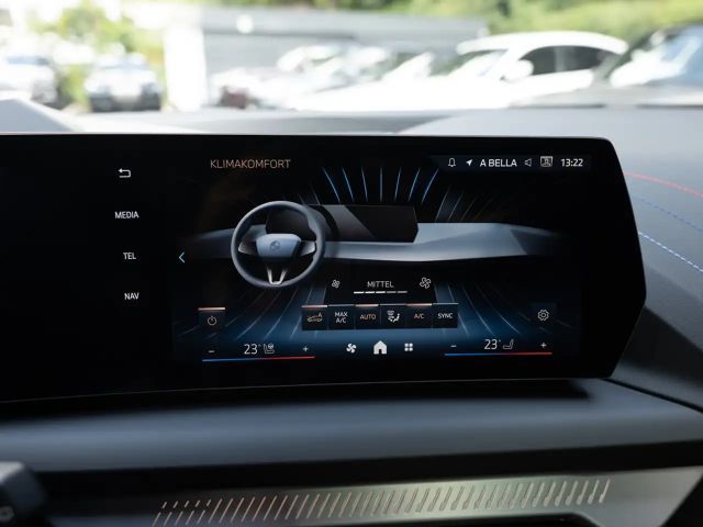 BMW 118 118d M-Sport Sedan