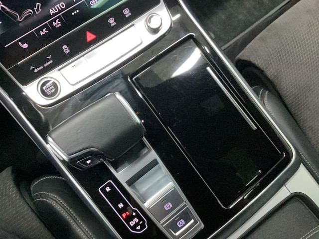 Audi Q8 55 TFSI Hybride Quattro