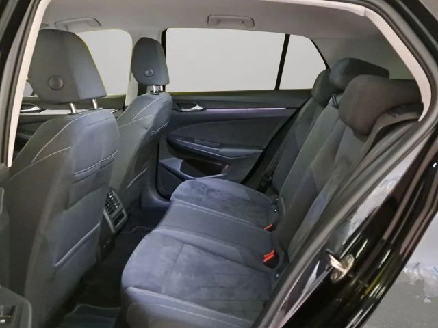 Volkswagen Golf 2.0 TDI DSG Golf VIII Style