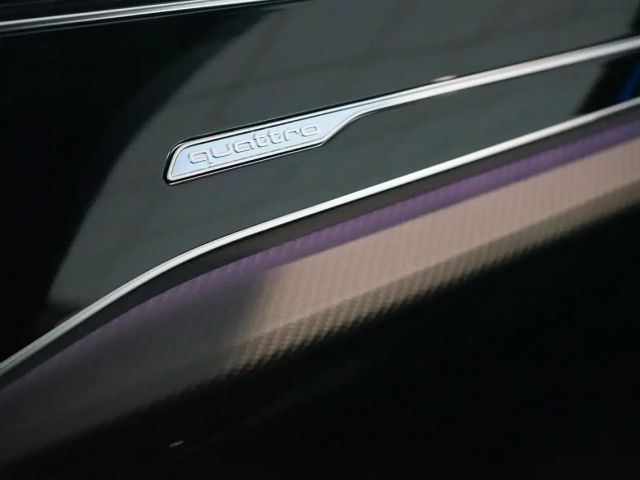 Audi RS Q8 Performance