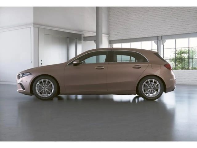 Mercedes-Benz A 250 A 250 e