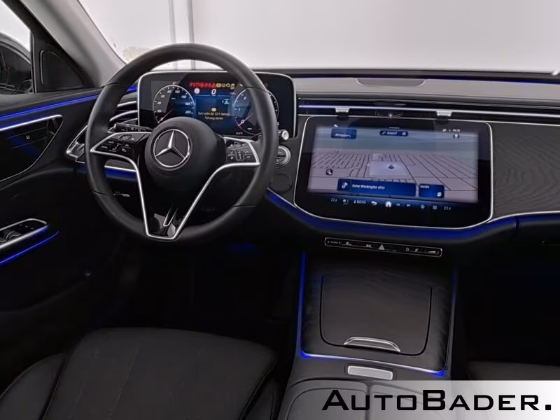 Mercedes-Benz E 220 AVANTGARDE E 220 d Estate