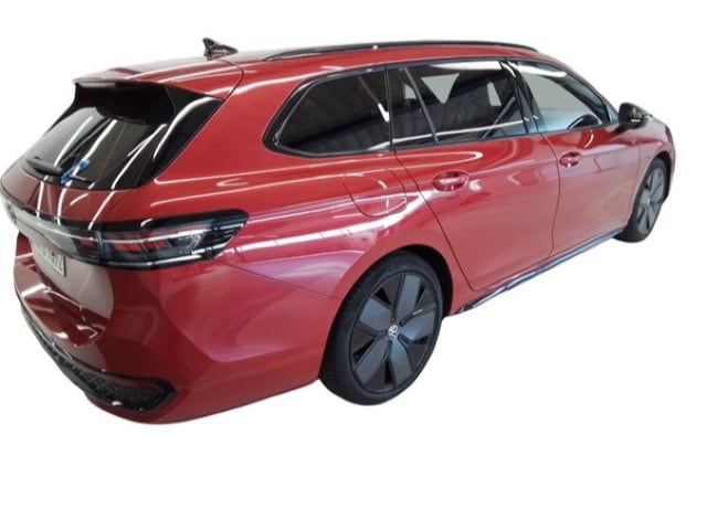 Volkswagen Passat 2.0 TSI DSG R-Line