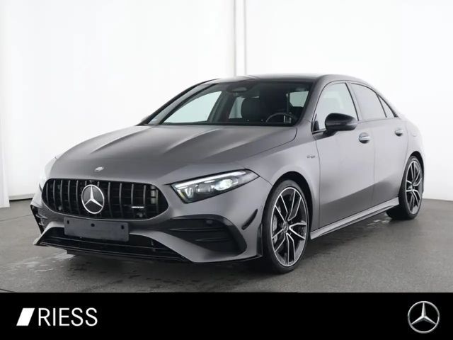 Mercedes-Benz A 35 AMG 4MATIC AMG Line