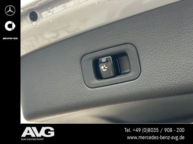 Mercedes-Benz GLC 300 4MATIC AMG Line