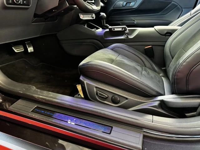 Ford Mustang Fastback GT 5.0 V8