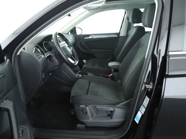 Volkswagen Tiguan IQ.Drive Life