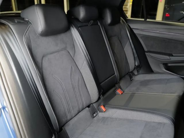 Volkswagen Golf 1.5 eTSI DSG Golf VIII