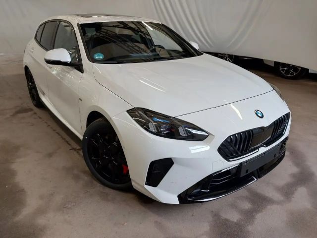 BMW 123 M-Sport Sedan xDrive