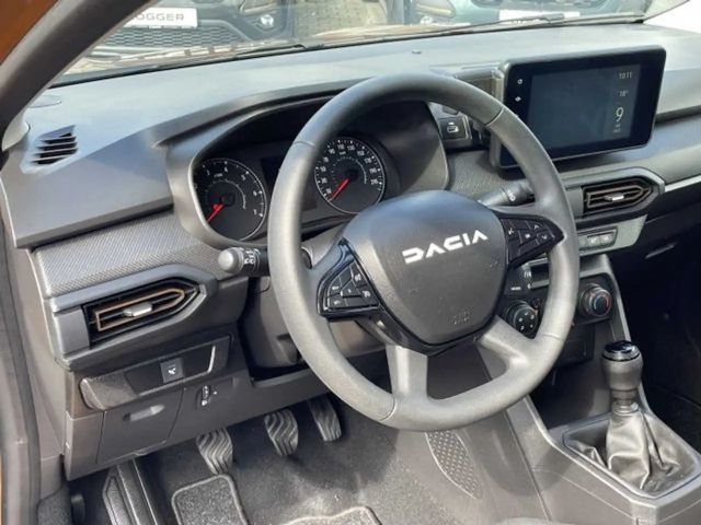 Dacia Sandero Essential Stepway TCe 90