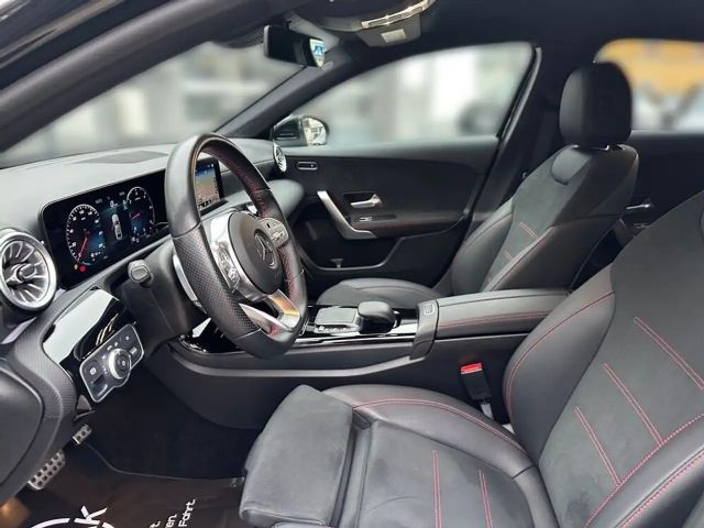 Mercedes-Benz A 200 A 200 d AMG Line