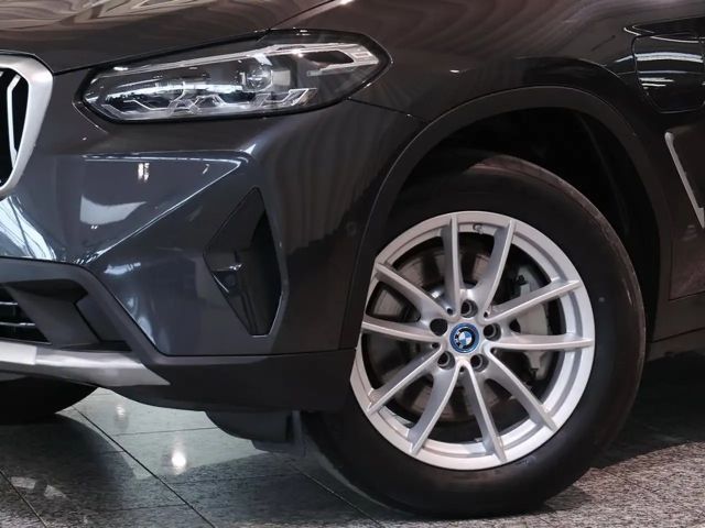 BMW X3 xDrive30e