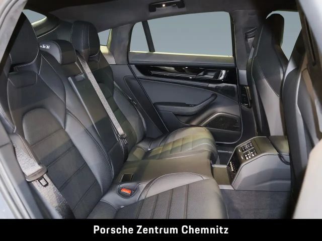 Porsche Panamera 4 GTS