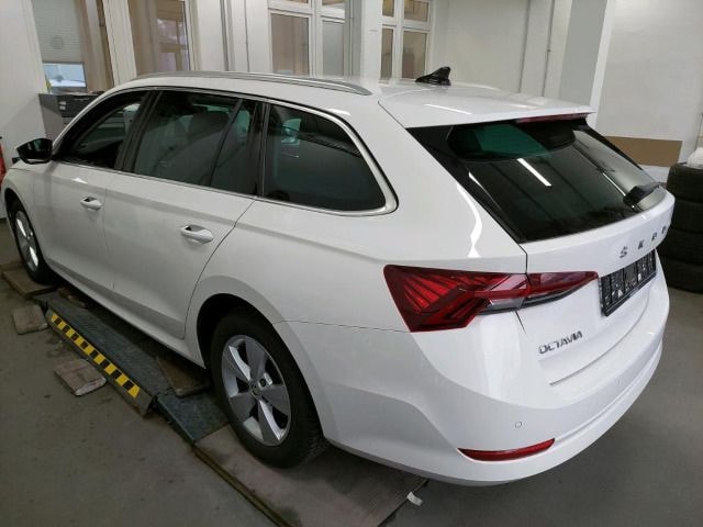 Skoda Octavia 2.0 TDI Combi Style Style