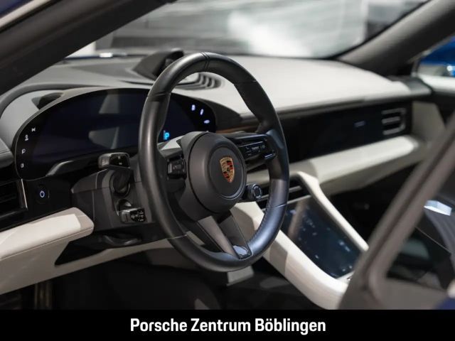 Porsche Taycan 4S