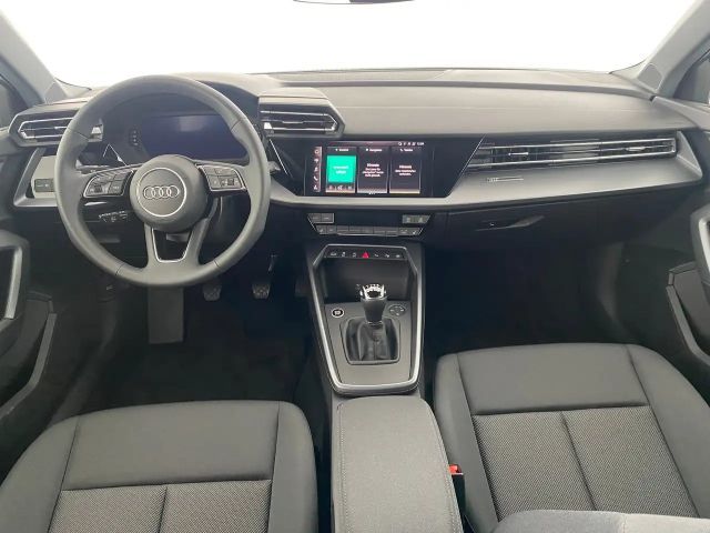 Audi A3 30 TFSI Sedan