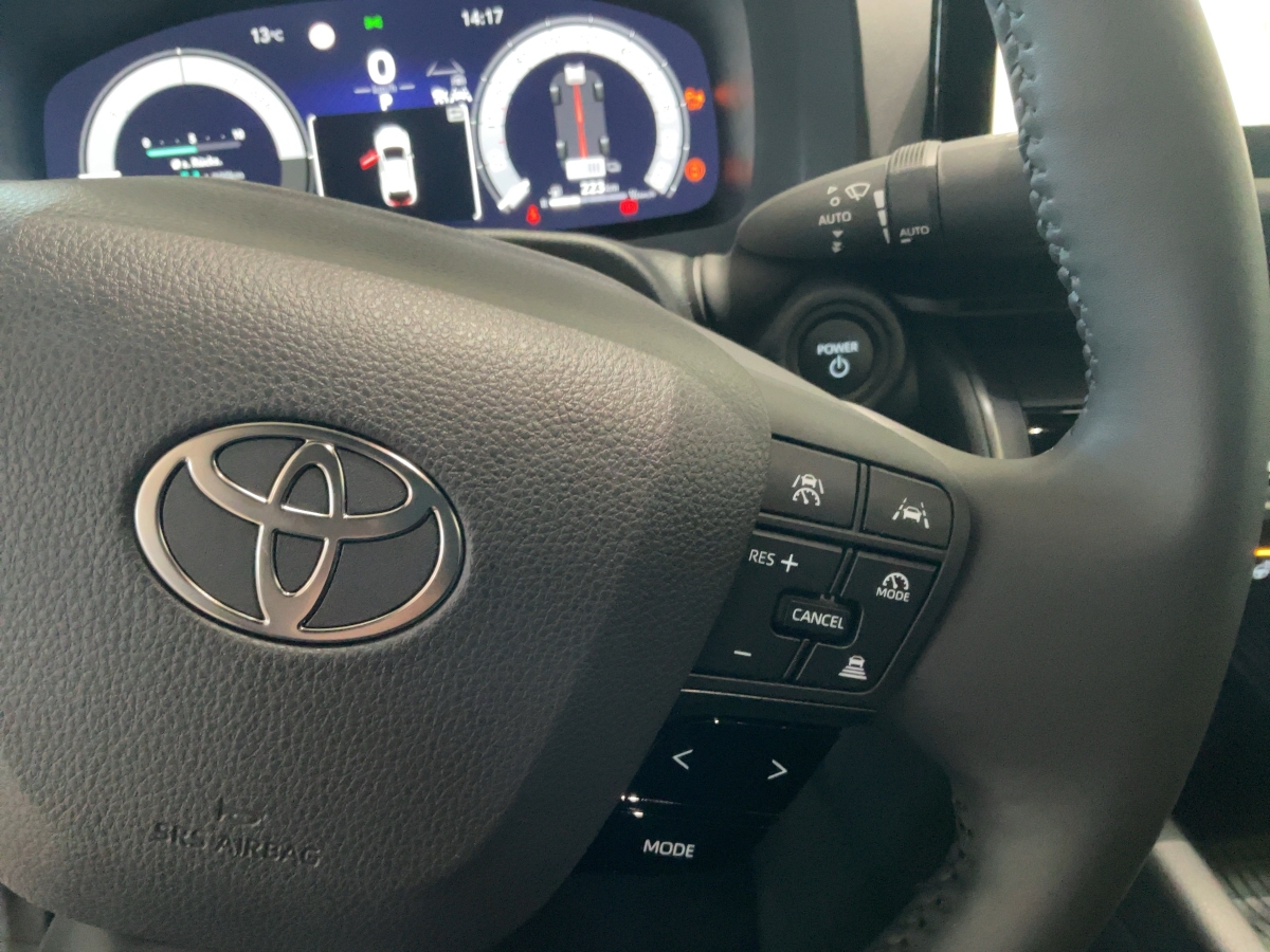 Toyota C-HR 5-deurs Team D Technik